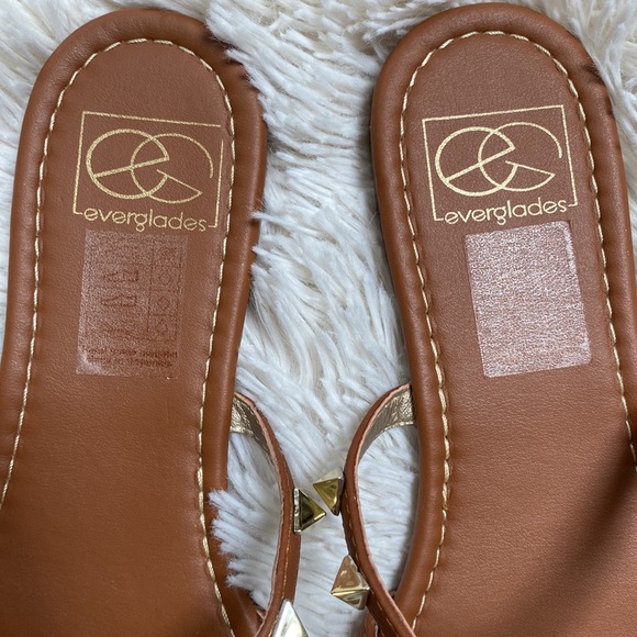 ๐HP๐ Everglades Studded Strap Sandals ๐ Cognac & Gold - Picture 7 of 10